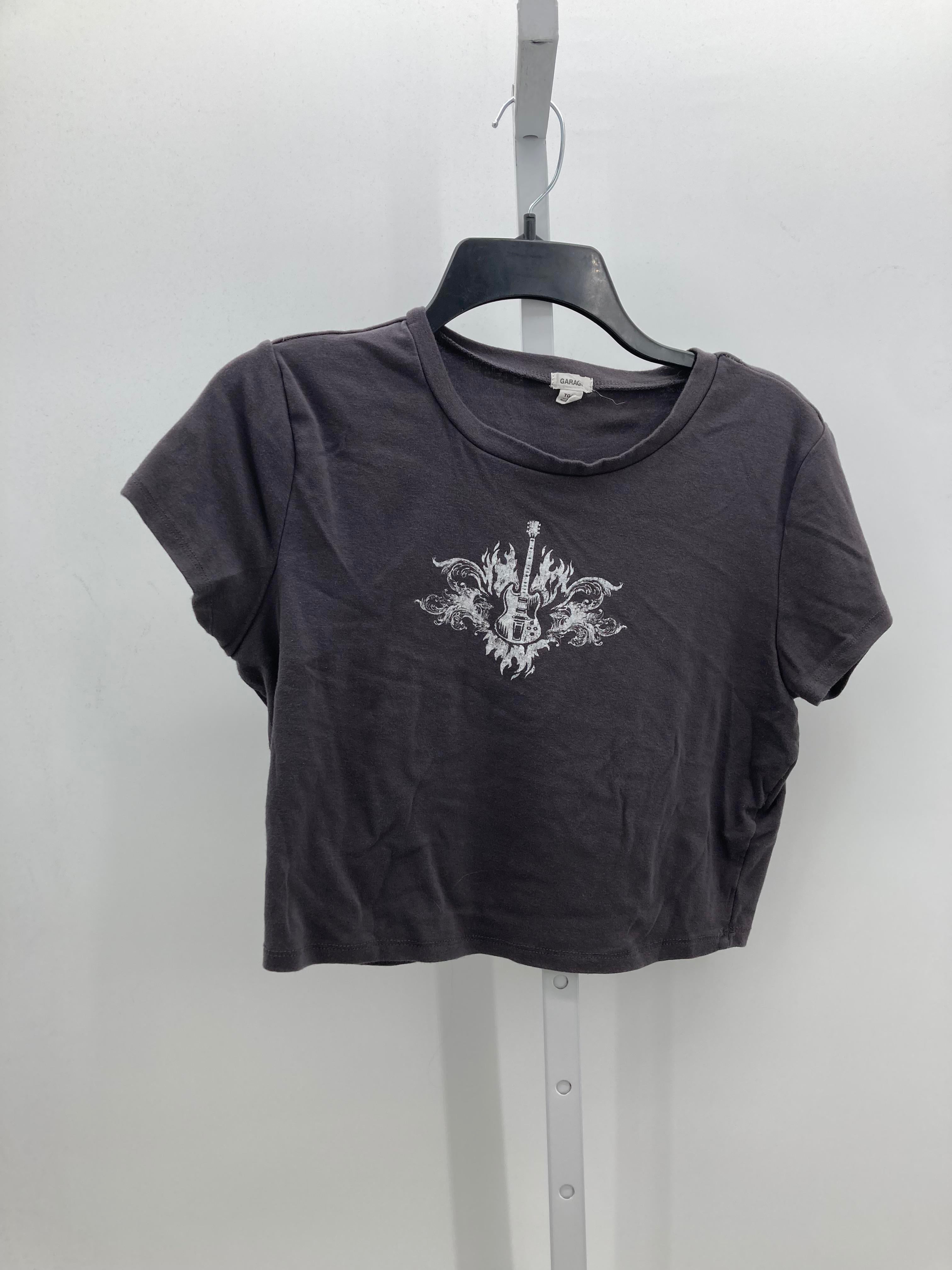 Garage Size Extra Large Juniors Short Sleeve Shirt