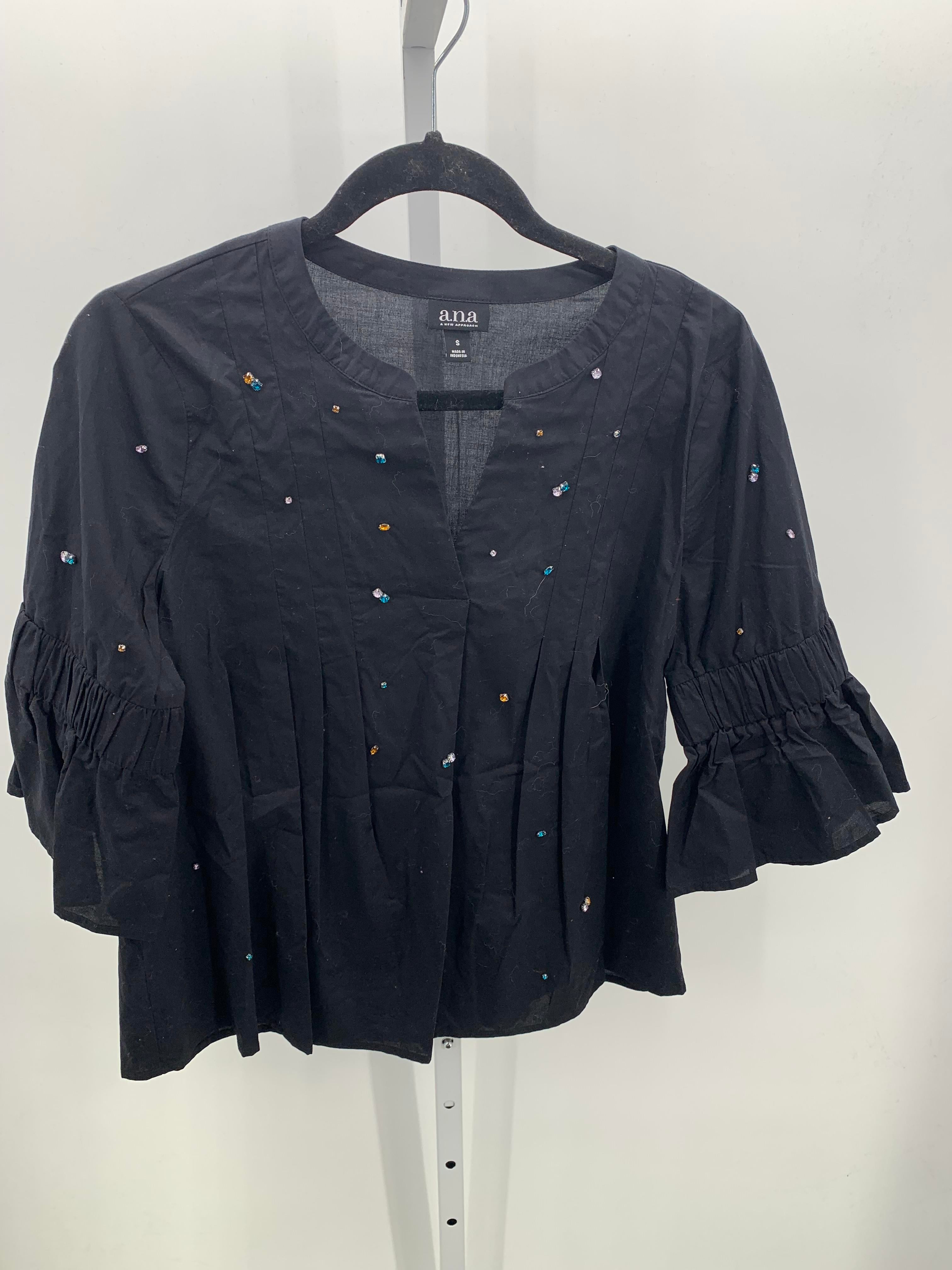 A.N.A. Size Small Misses Short Sleeve Shirt