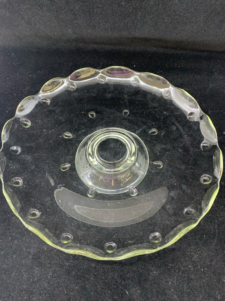 SCALLOP EDGE CLEAR FOOTED CAKE STAND.