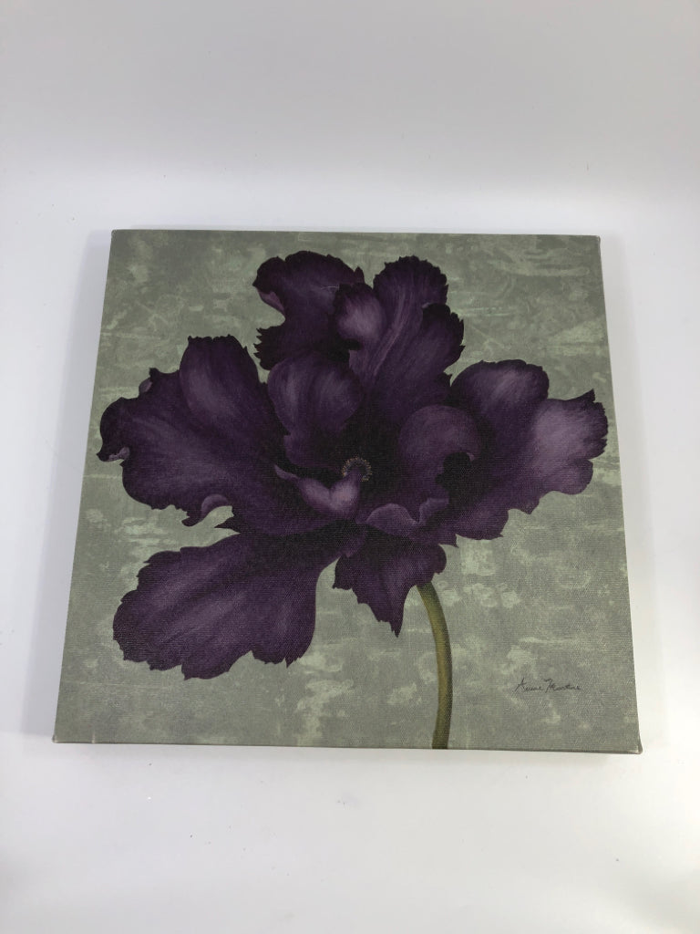BLACK PLUM FLOWER CANVAS.