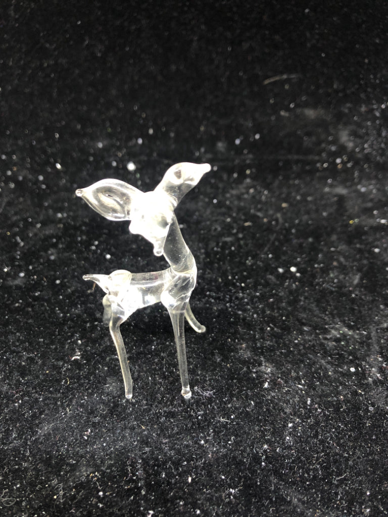 DELICATE GLASS FAWN.