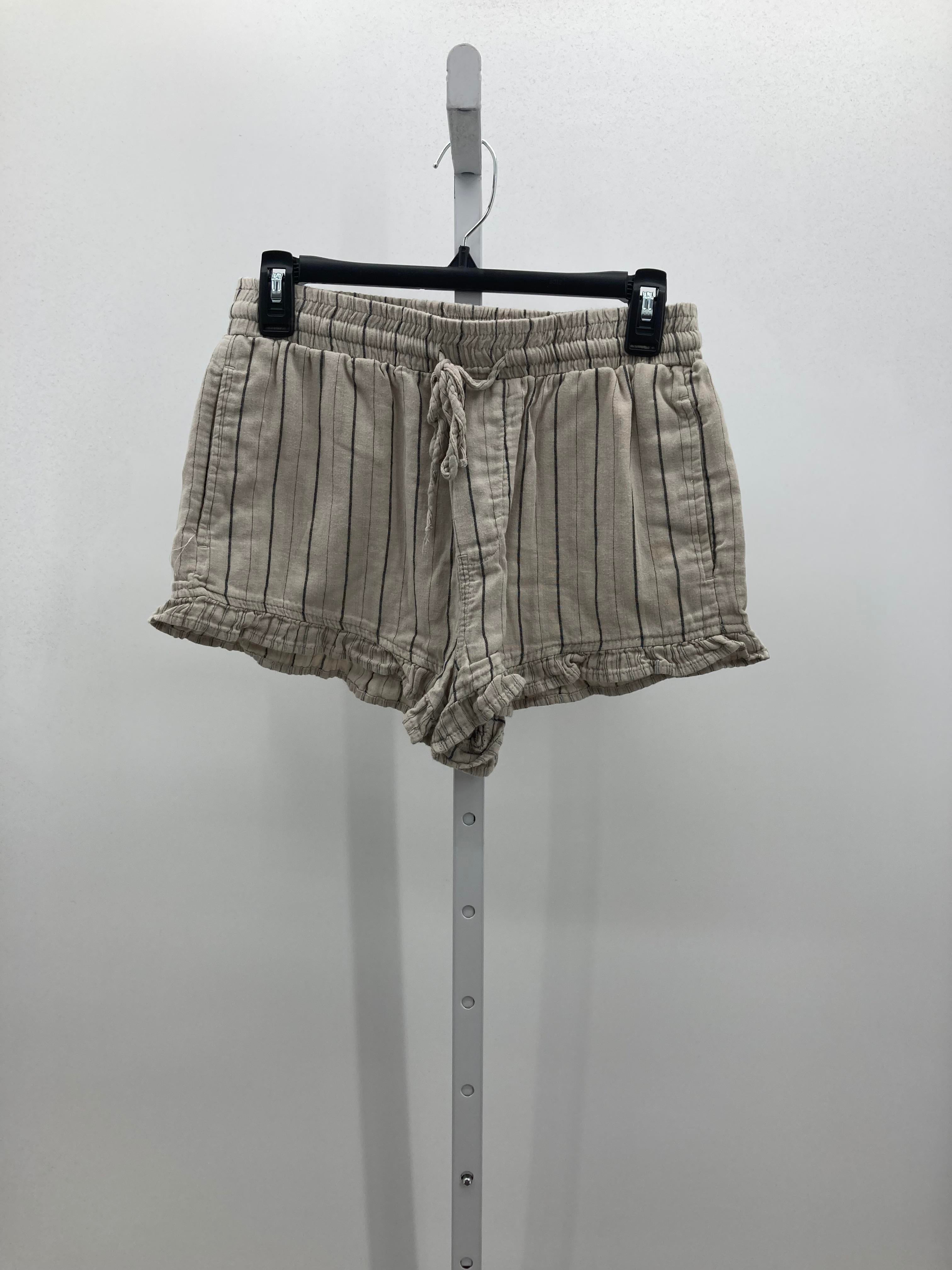 Size Medium Misses Shorts