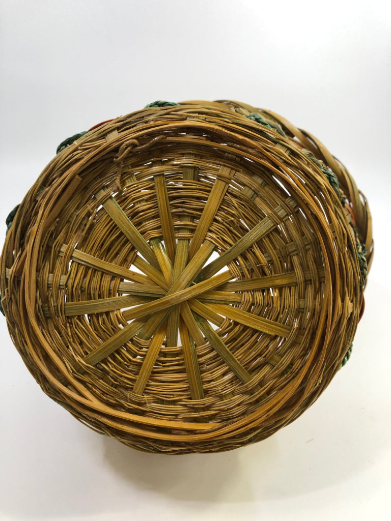 WOVEN BASKET W/TEAL BRAIDING.