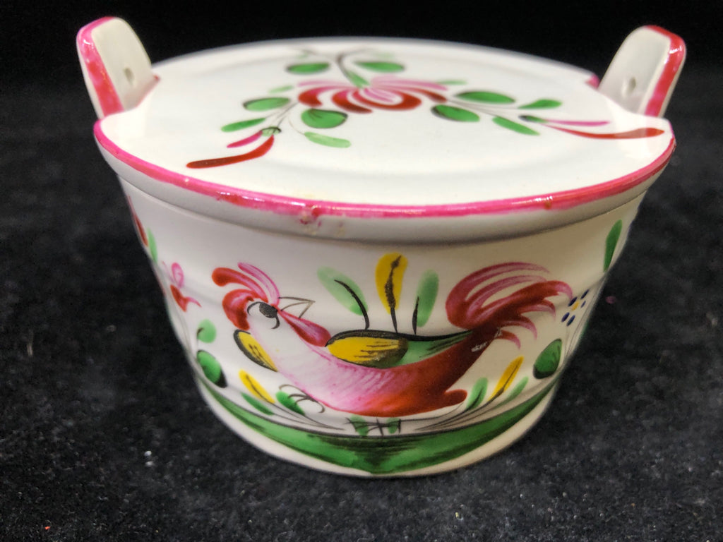 VTG SMALL COVERED BOWL ROOSTER PATTERN.