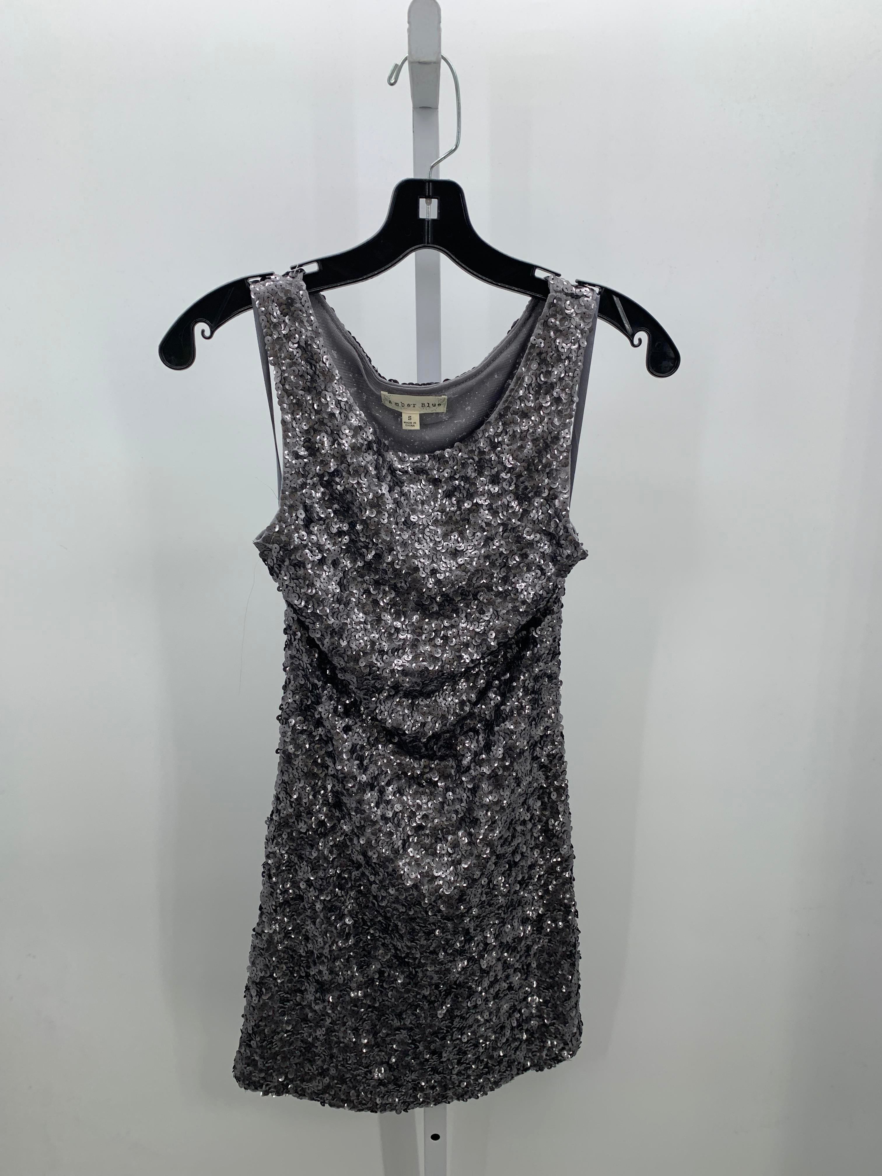 Size Small Juniors Sleeveless Dress