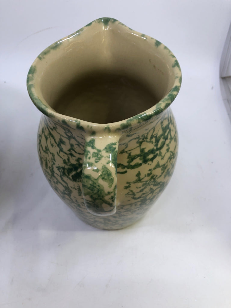 VTG GREEN SPONGE WARE APPLES PITCHER ROBINSON RANSBOTTOM.