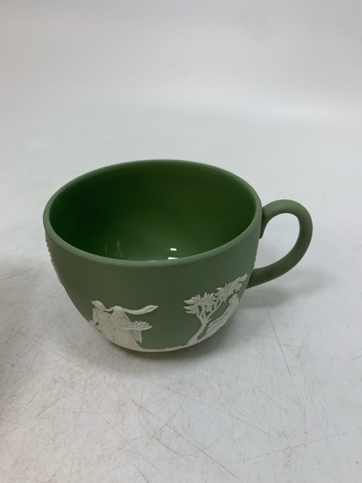 VTG JASPERWARE WOMAN HOLDING FRUIT SMALL MUG.
