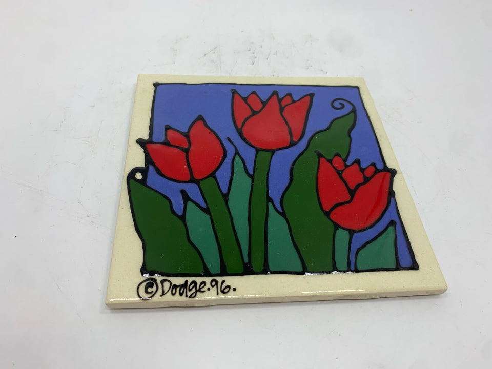 RED TULIP CERAMIC TRIVET.