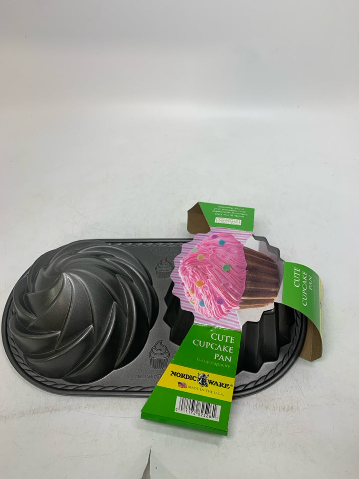NEW CUTE GIANT CUPCAKE MOLD.