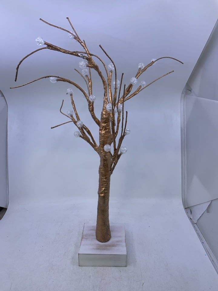 WHITE WASHED WOOD BASE W/ ROSE GOLD TREE LIGHT UP.