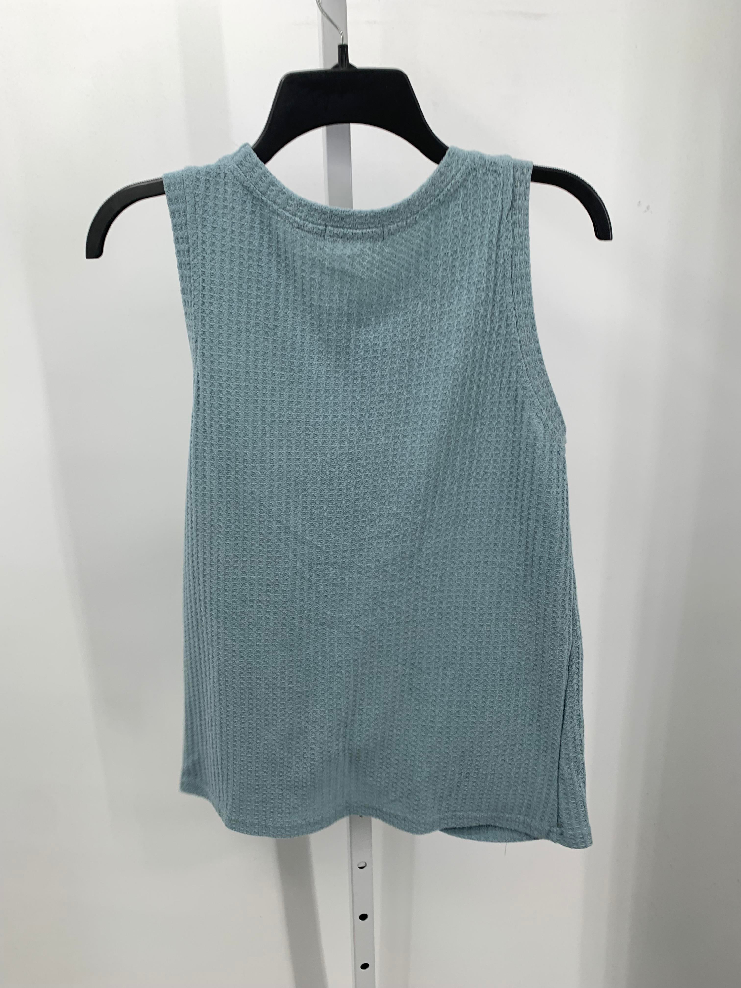 Size Small Misses Tank