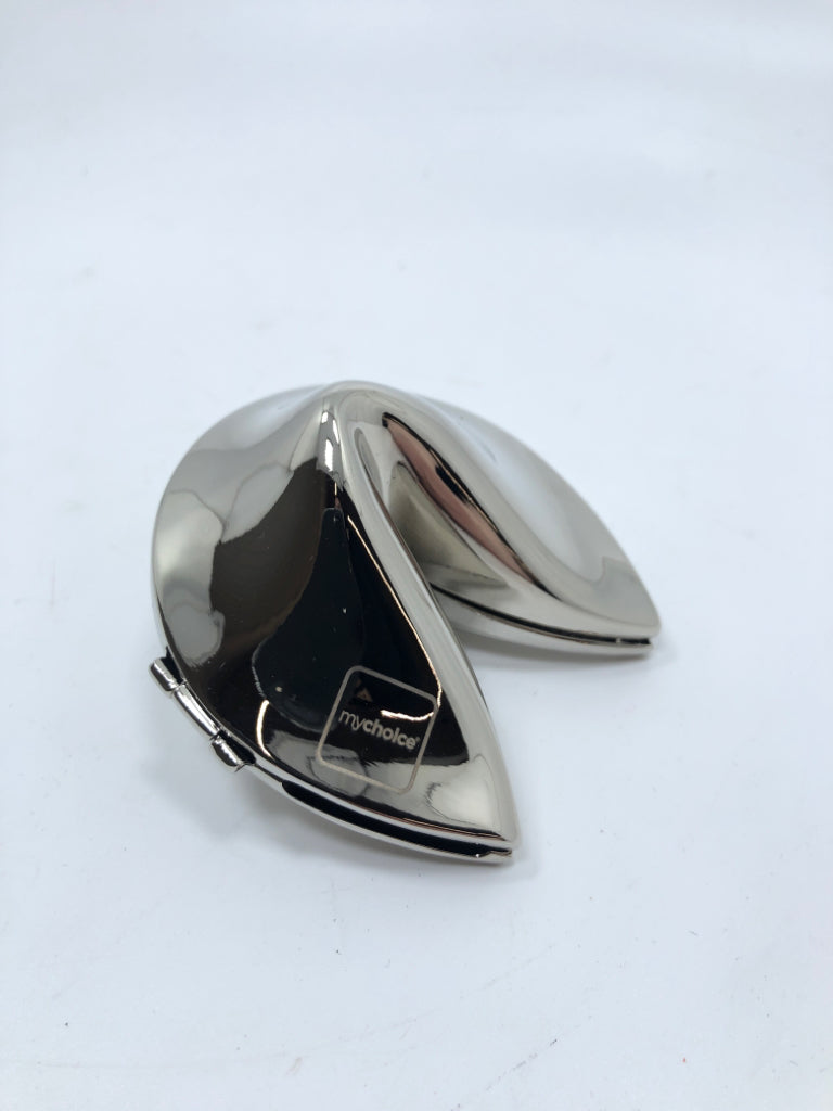 METAL FORTUNE COOKIE BOX.