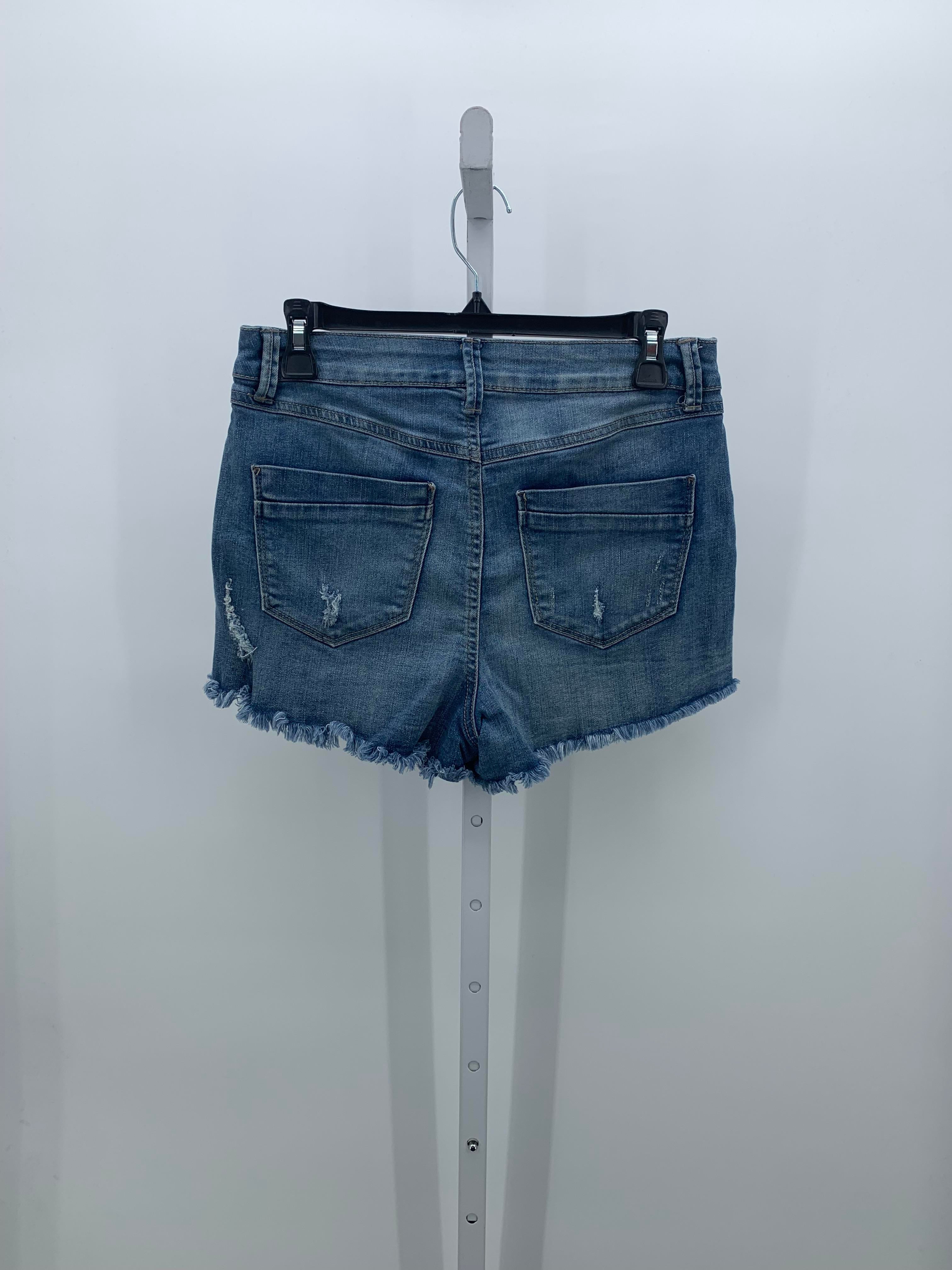 Size 7 Juniors Shorts