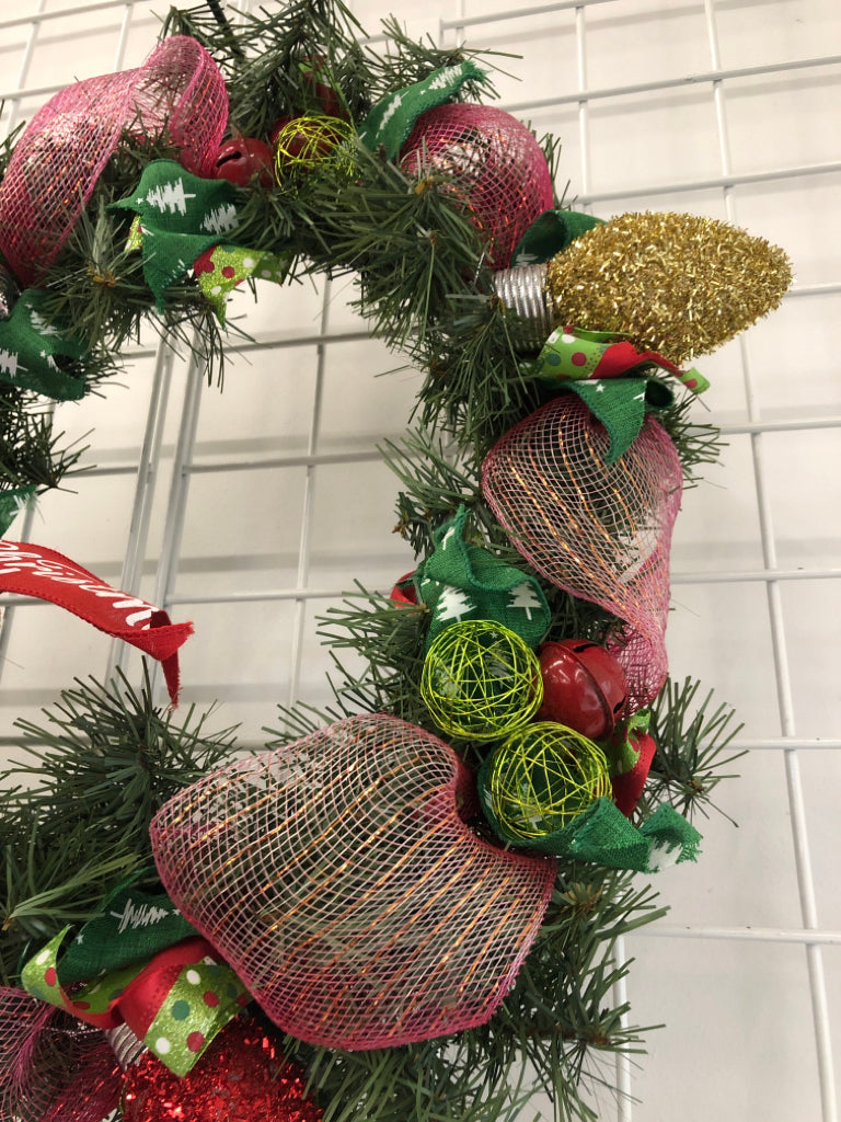 JUMBO CHRISTMAS LIGHT WREATH.