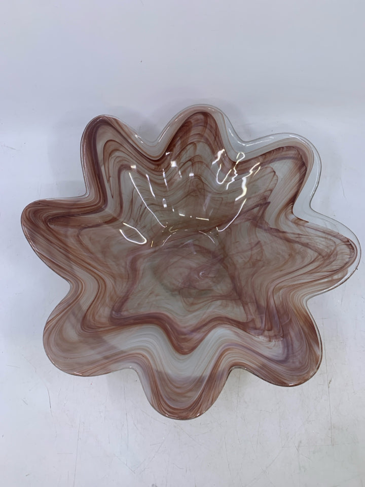 GLASS FLOWER SHAPED W/ BOWL W/ RED MARBLE LOOK.