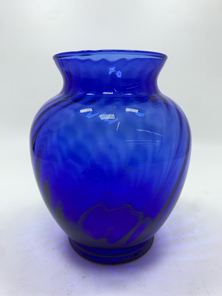 COBALT BLUE GLASS VASE.