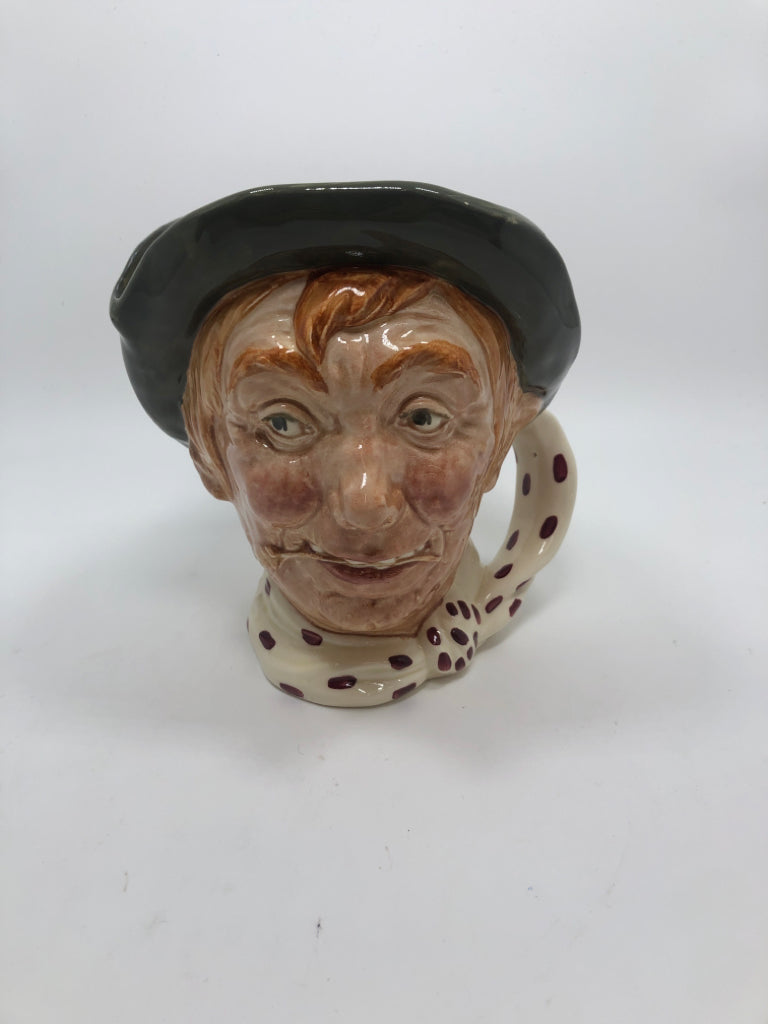 VINTAGE "JARGE" CHARACTER TOBY MUG.