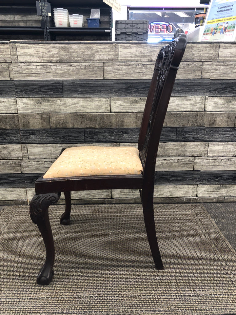 VTG DARK WOOD ACCENT CHAIR W TAN AND PERIWINKLE FLORAL.