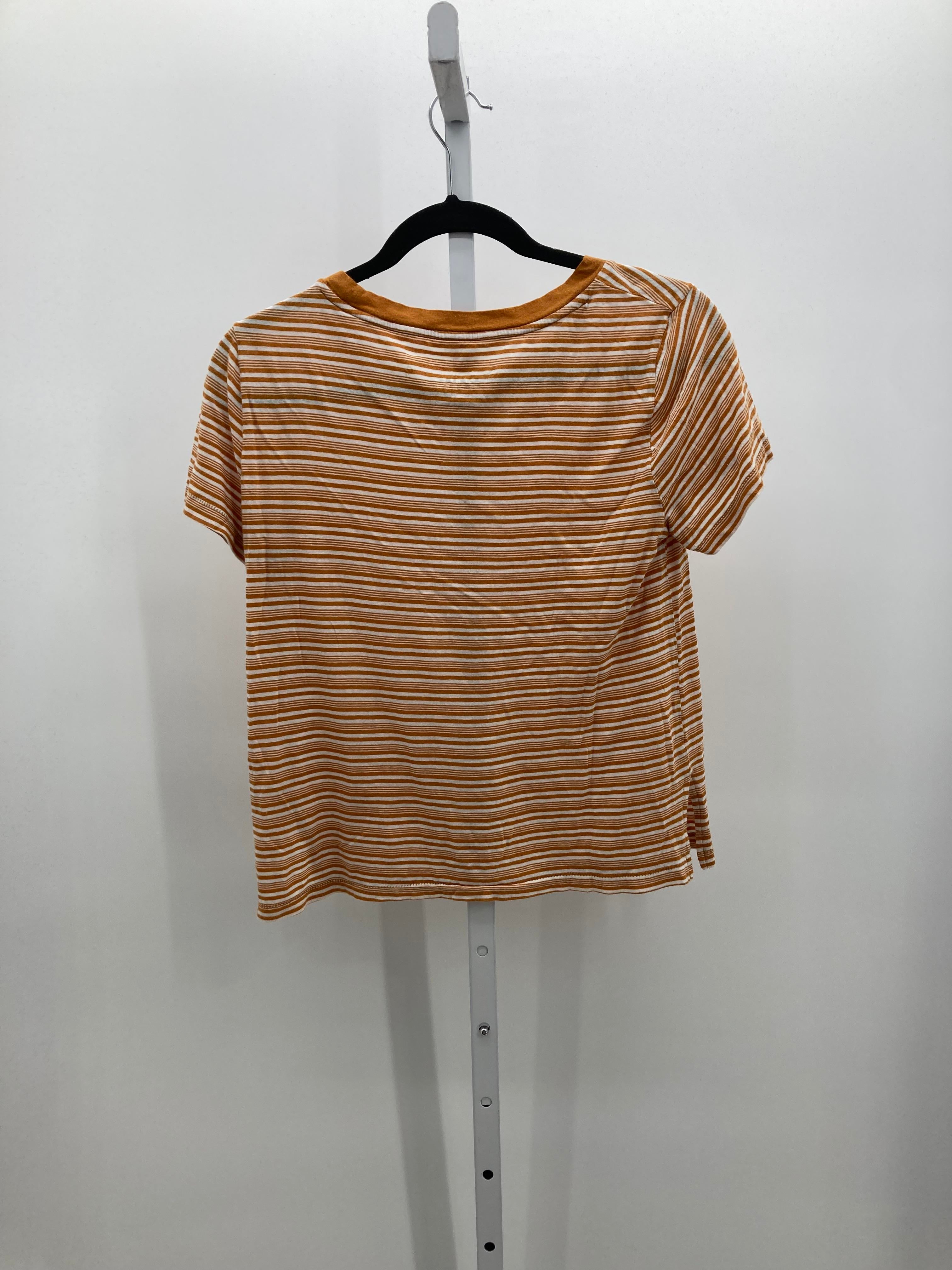 Aero Size Small Juniors Short Sleeve Shirt