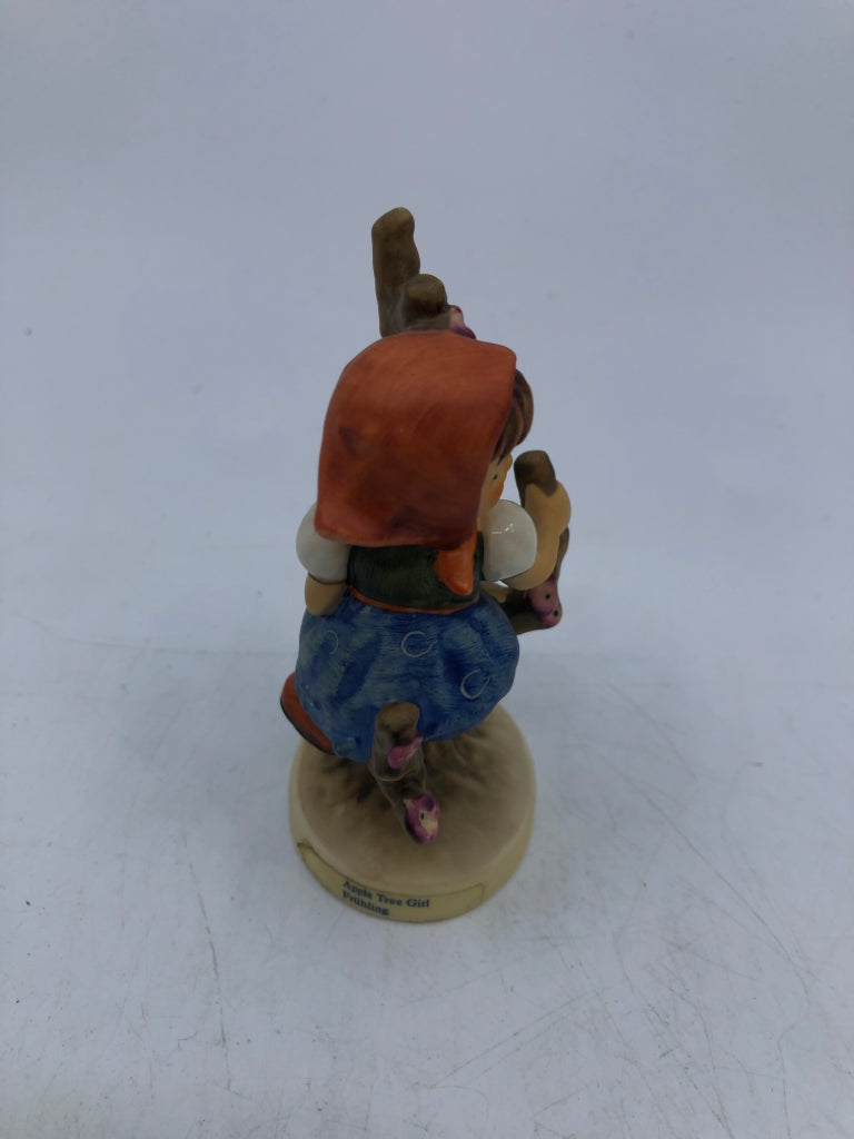 VTG HUMMEL "APPLE TREE GIRL".
