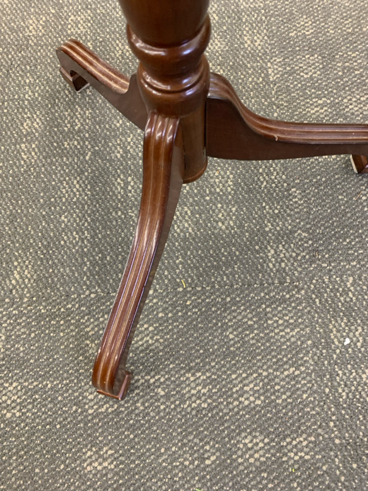 DARK WOOD OVAL FLIP DOWN TABLE THE BOMBAY COMPANY.