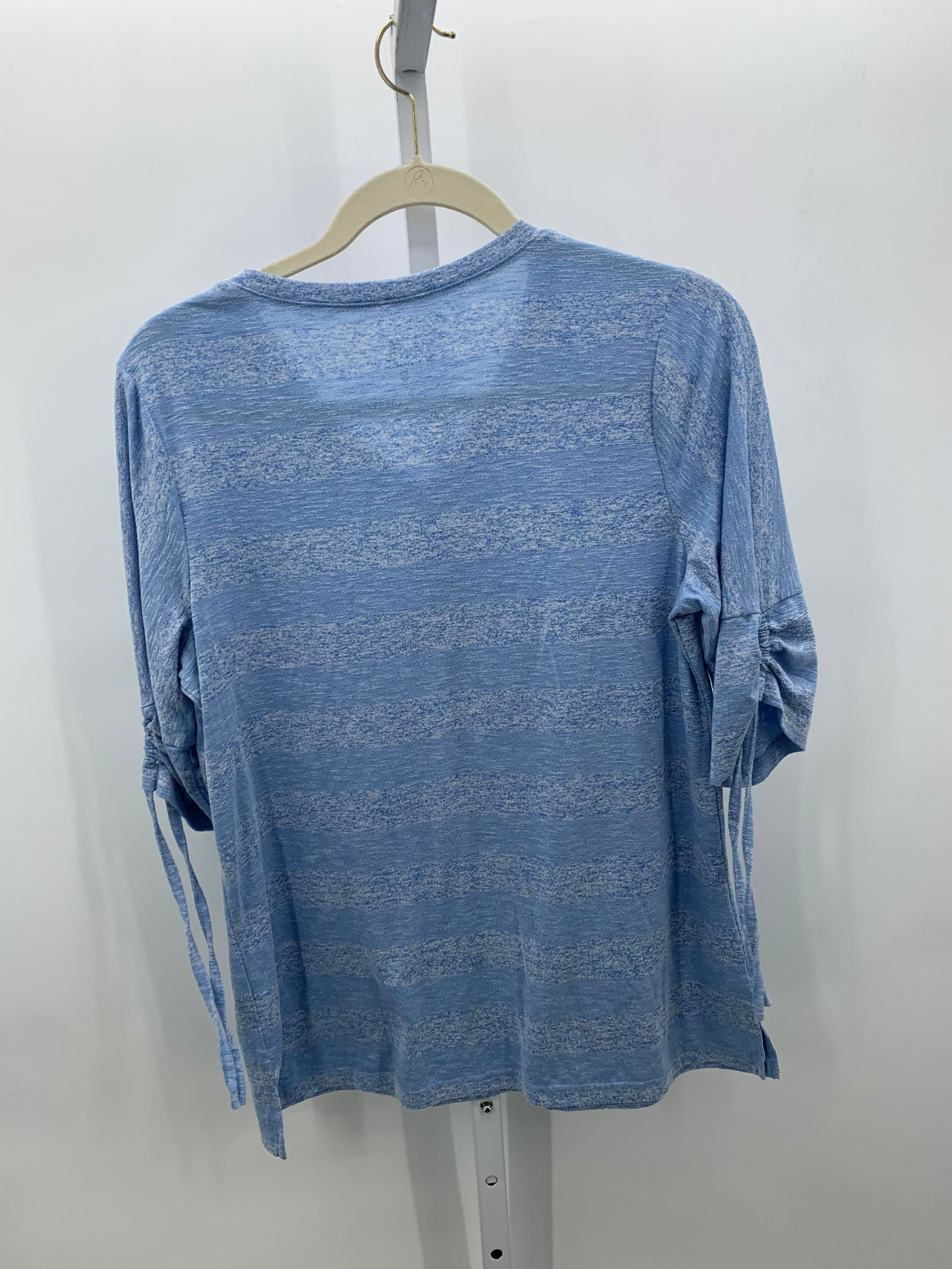 Size Small Misses Short Sleeve Shirt