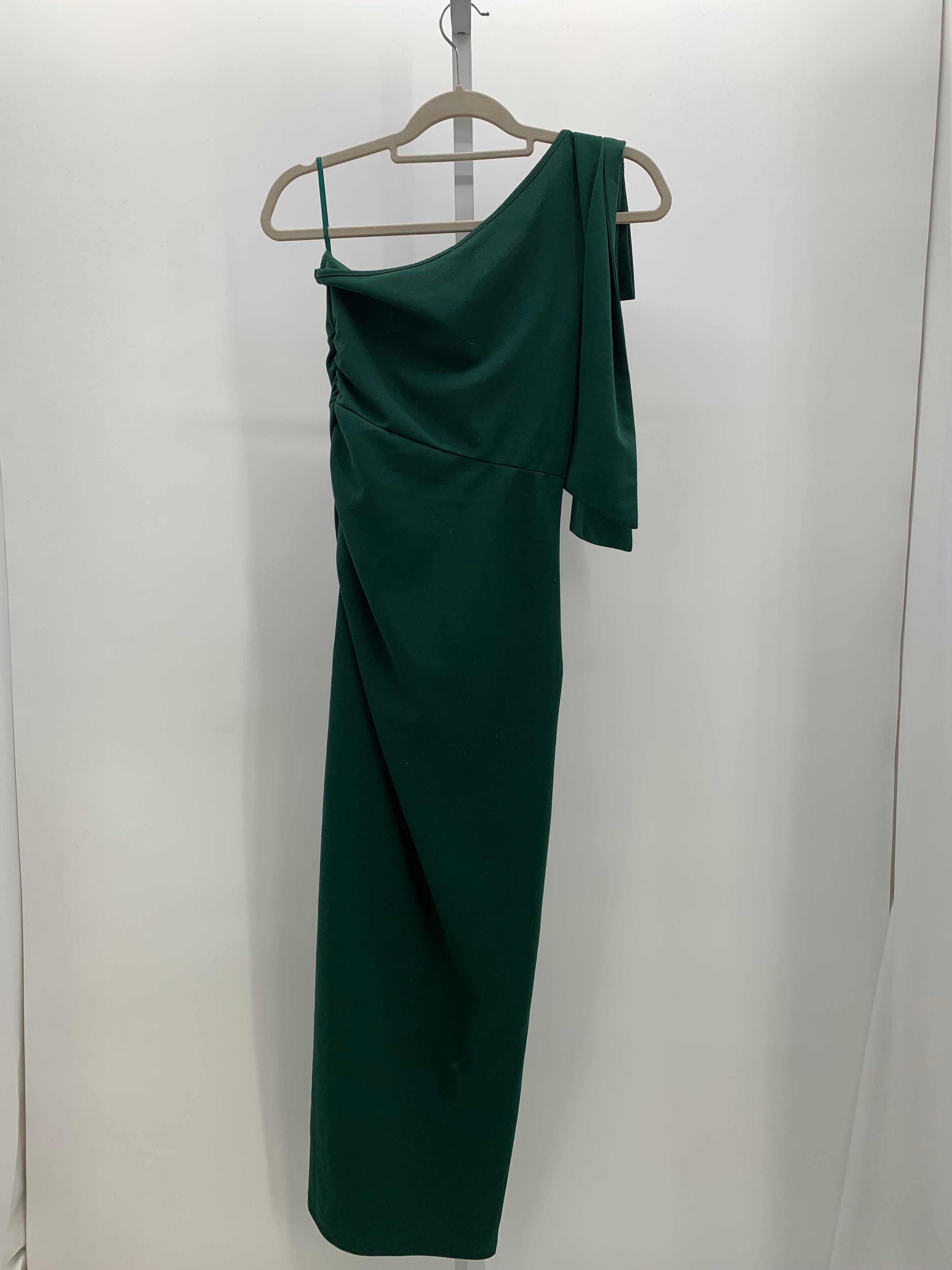 Size Small Juniors Sleeveless Dress