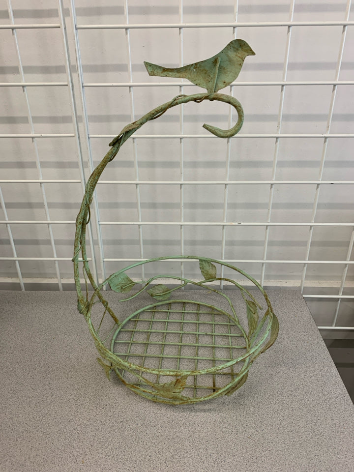 BIRD FRUIT BOWL/BANANA HOOK.