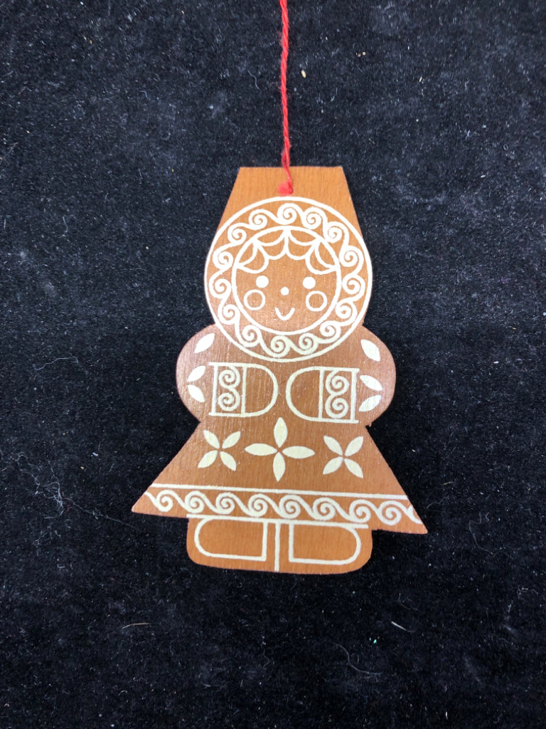 WOOD GIRL ESKIMO ORNAMENT.