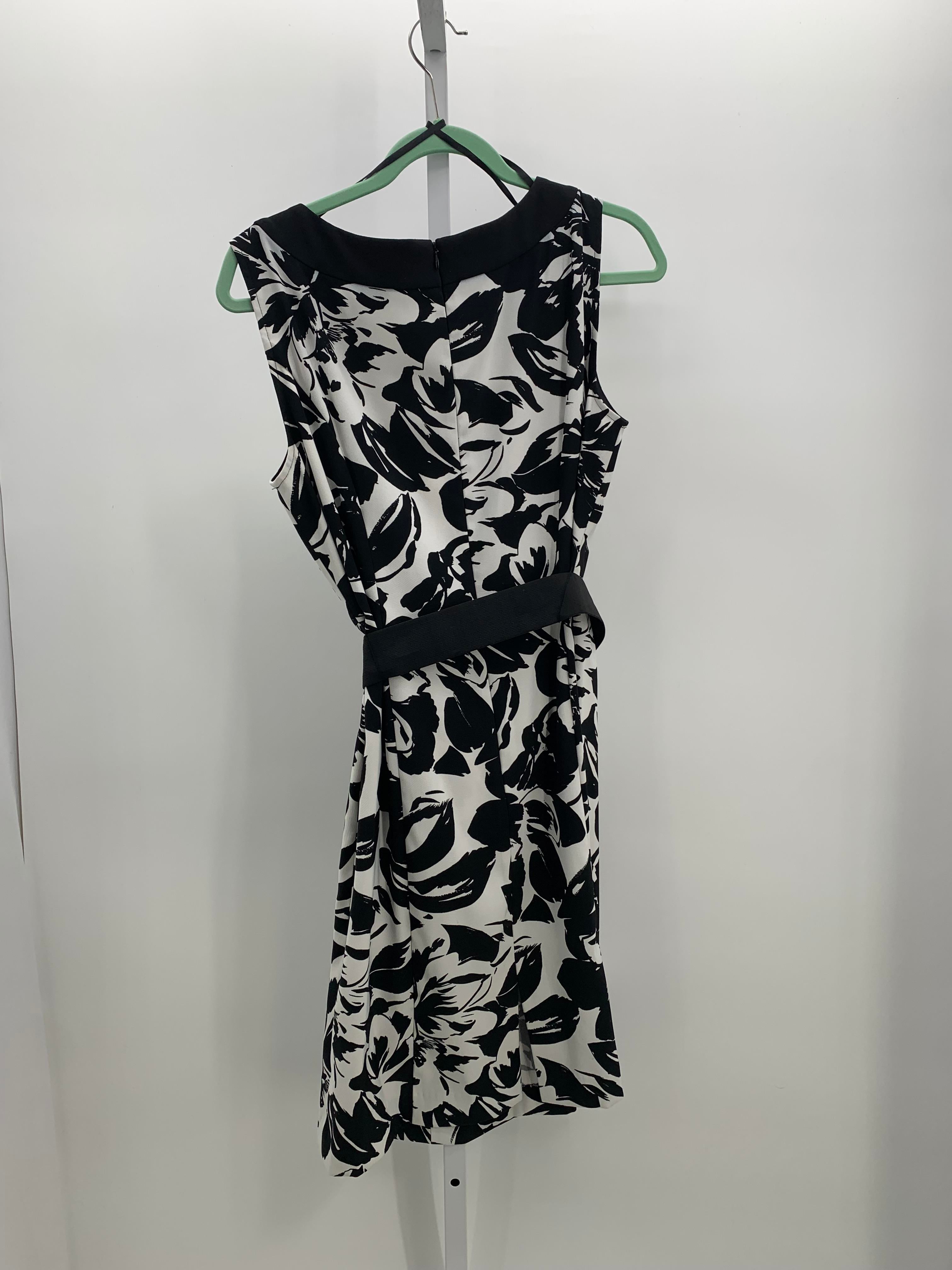 Jessica Howard Size 14 Misses Sleeveless Dress