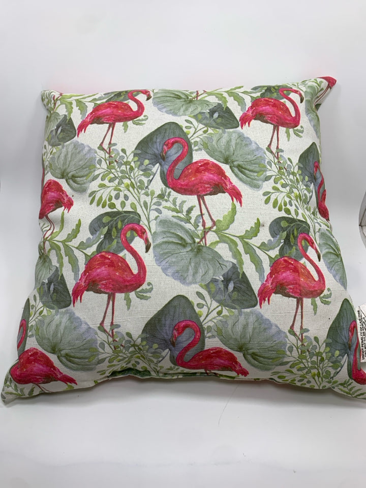 FLAMINGO ACCENT PILLOW.