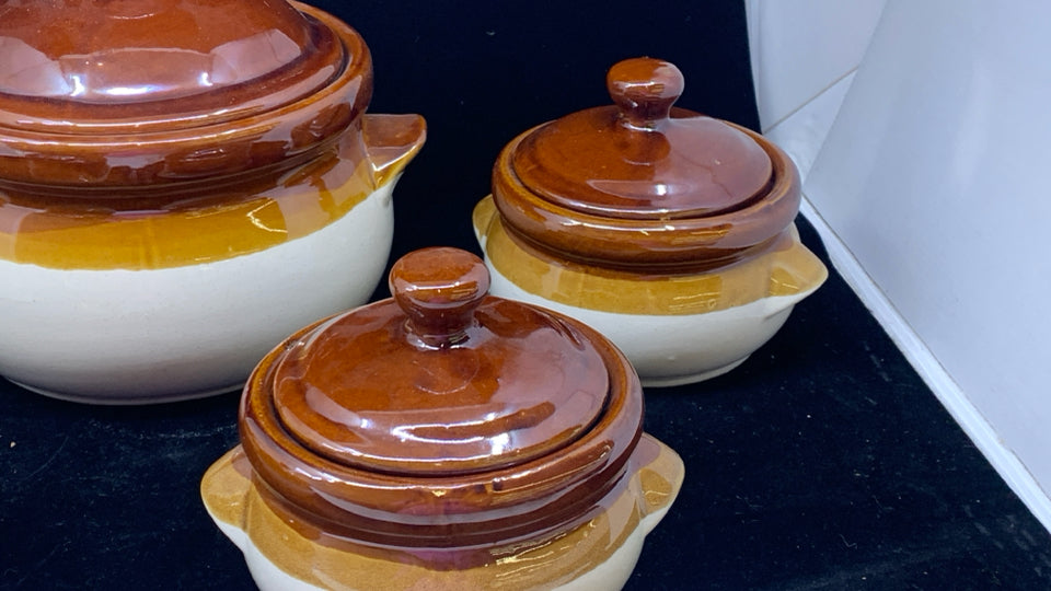 5PC SOUP AND BOWL CROCK SET W/LIDS.