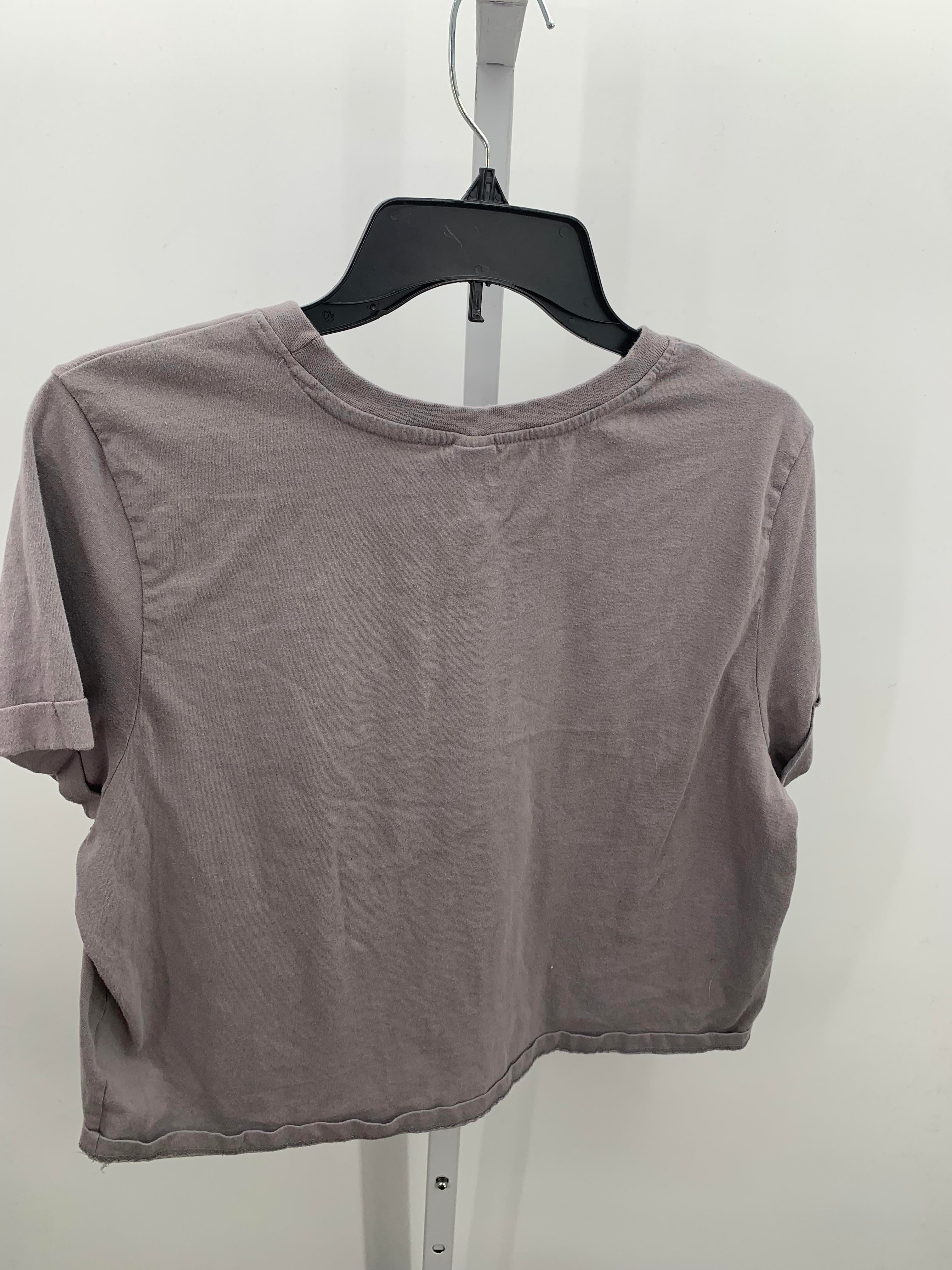 Size Large Juniors Short Sleeve Shirt