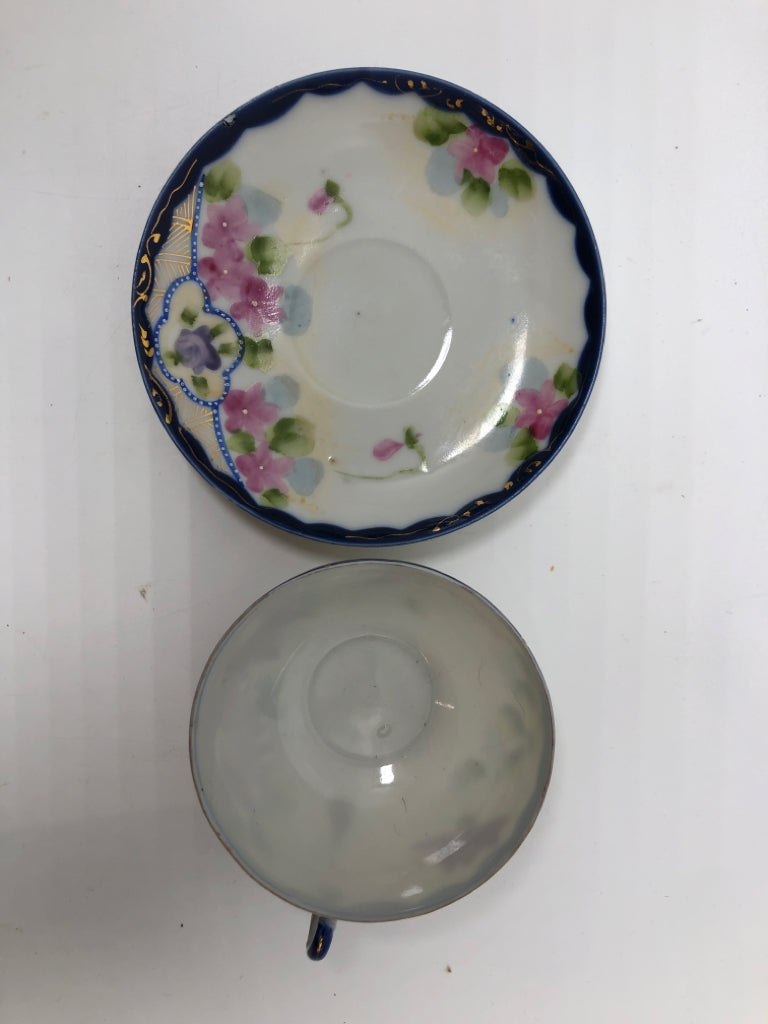 VTG BLUE FLORAL CUP/SAUCER.
