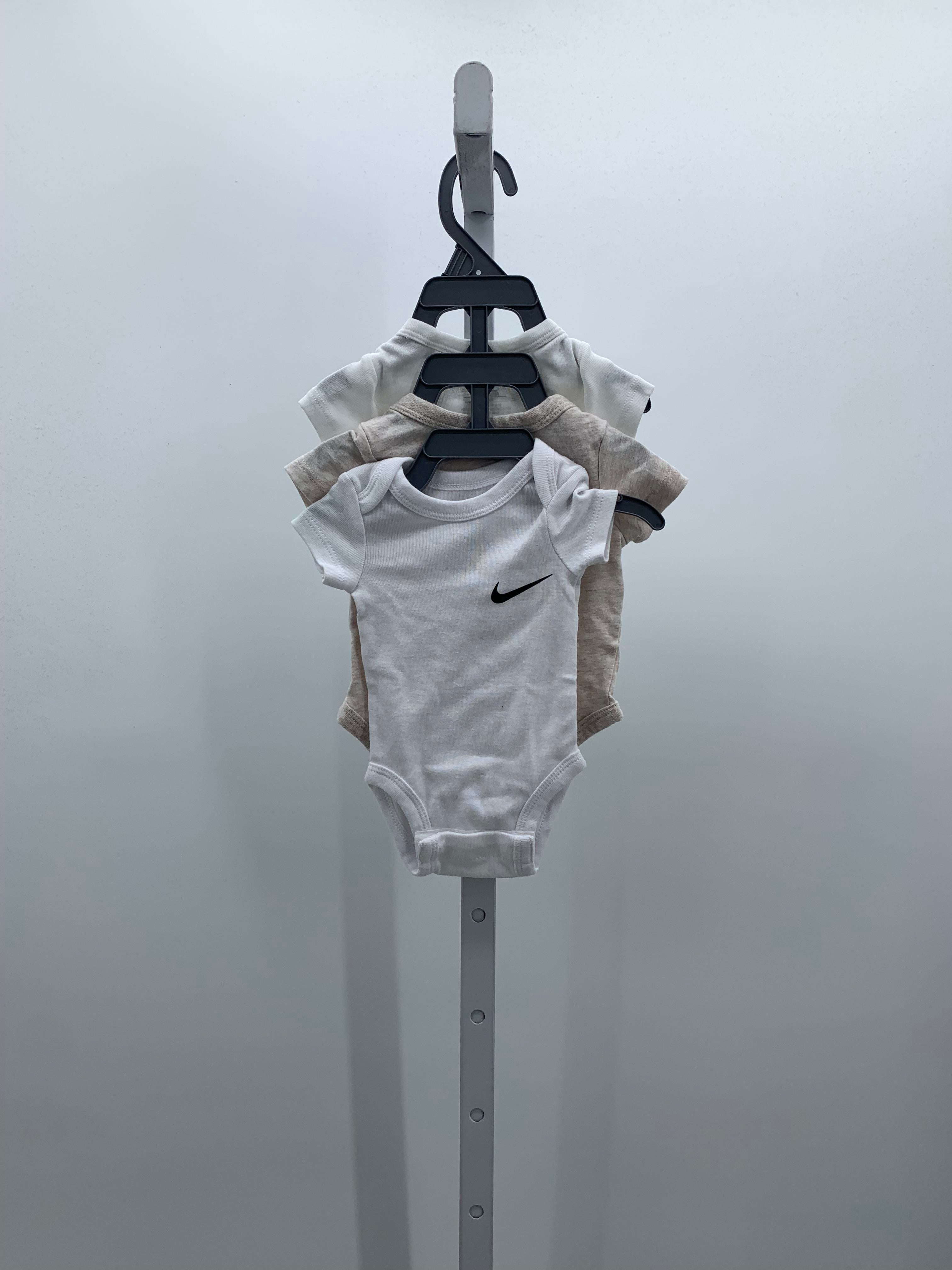 THREE SHORT SLV BODY SUIT