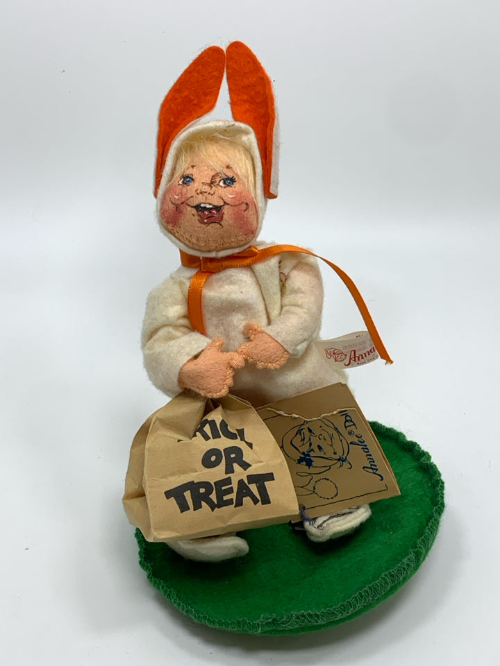 ANNA LEE TRICK OR TREAT DOLL-1985.