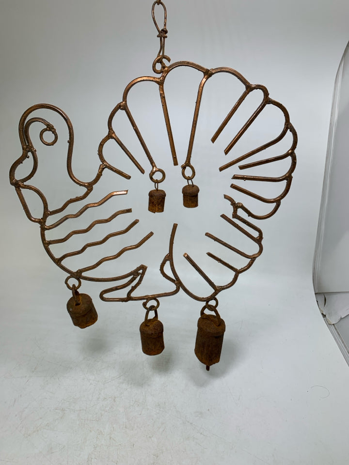 METAL TURKEY OUTLINE W/ RUSTED BELLS WALL HANGING.