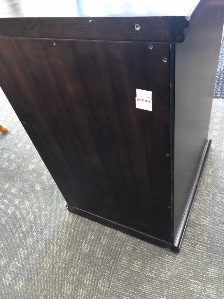 DARK WOOD 2 DRAWER FILING CABINET.