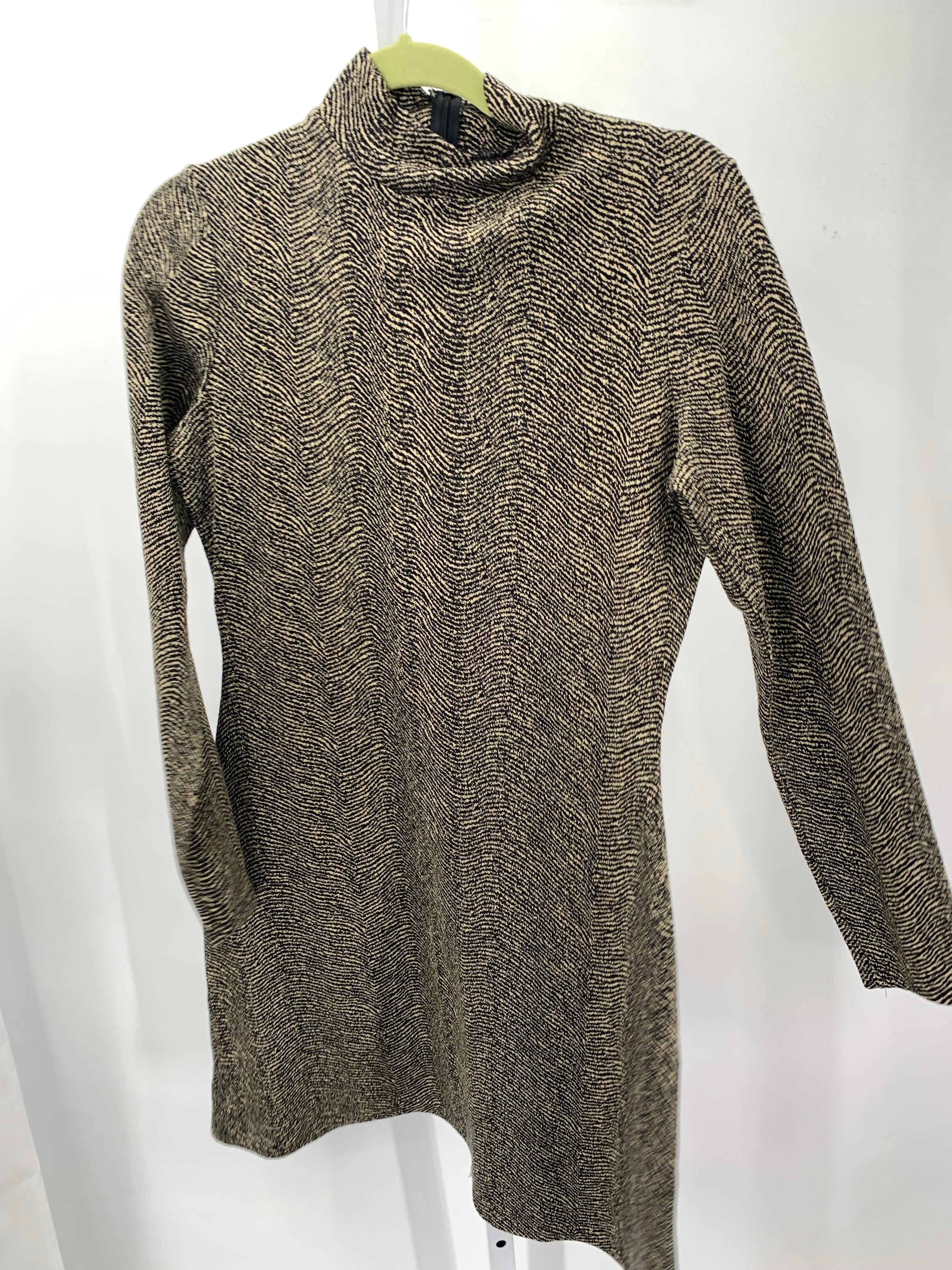 Size Medium Misses Long Sleeve Dress