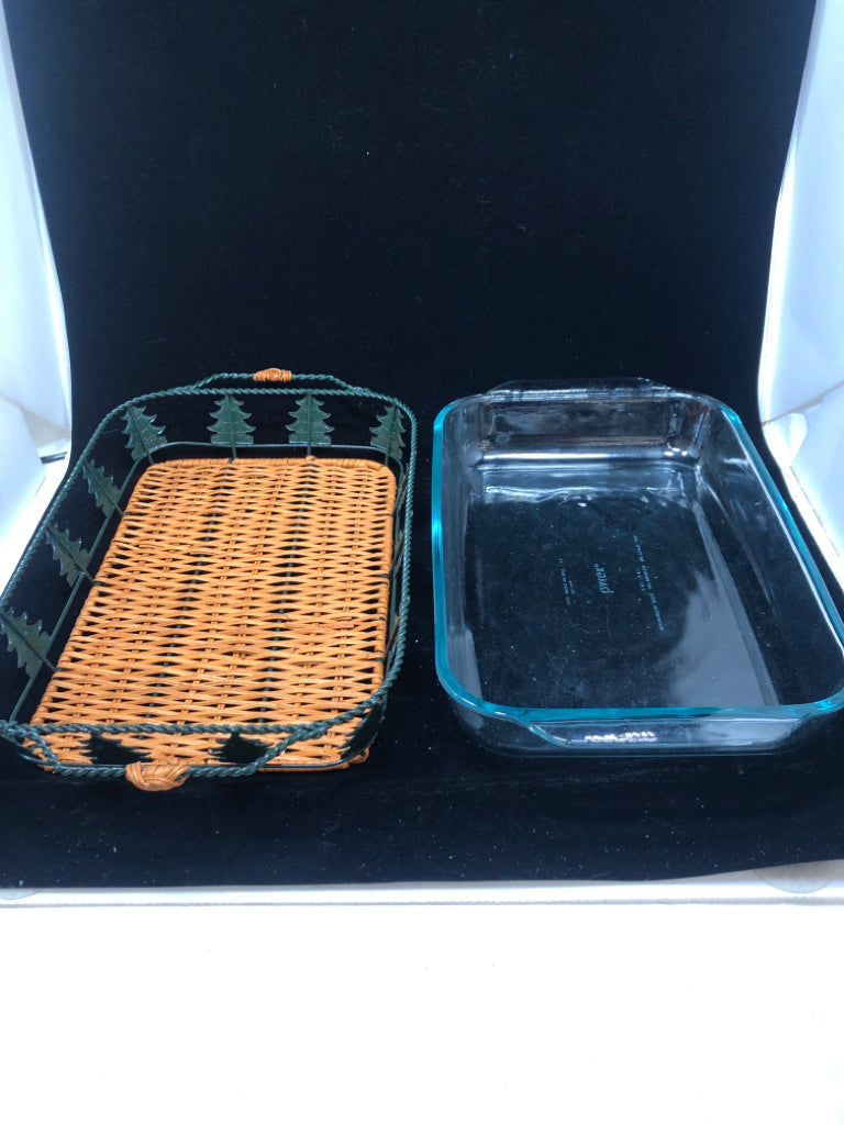 2PC CHRISTMAS TREE SERVEWARE SET - PYREX.