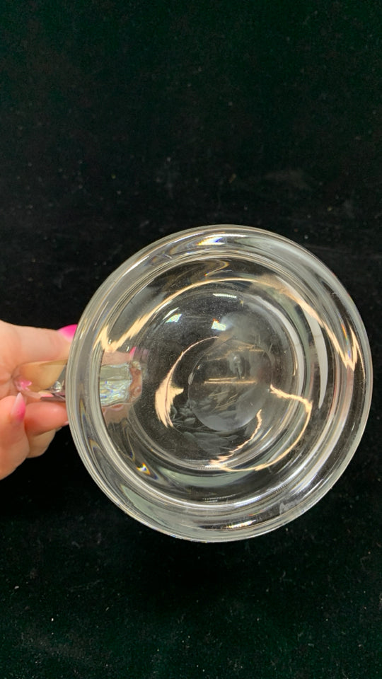 CLEAR GLASS PITCHER W/ FLOWERS.