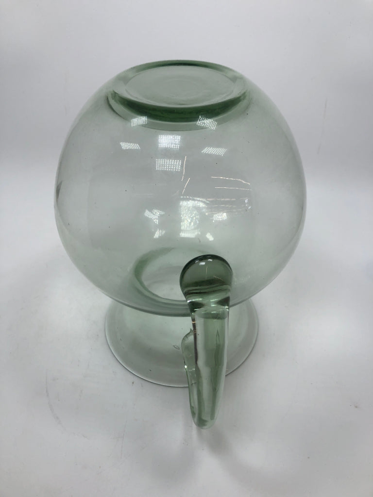 GREEN GLASS PITCHER W/FLARE TOP