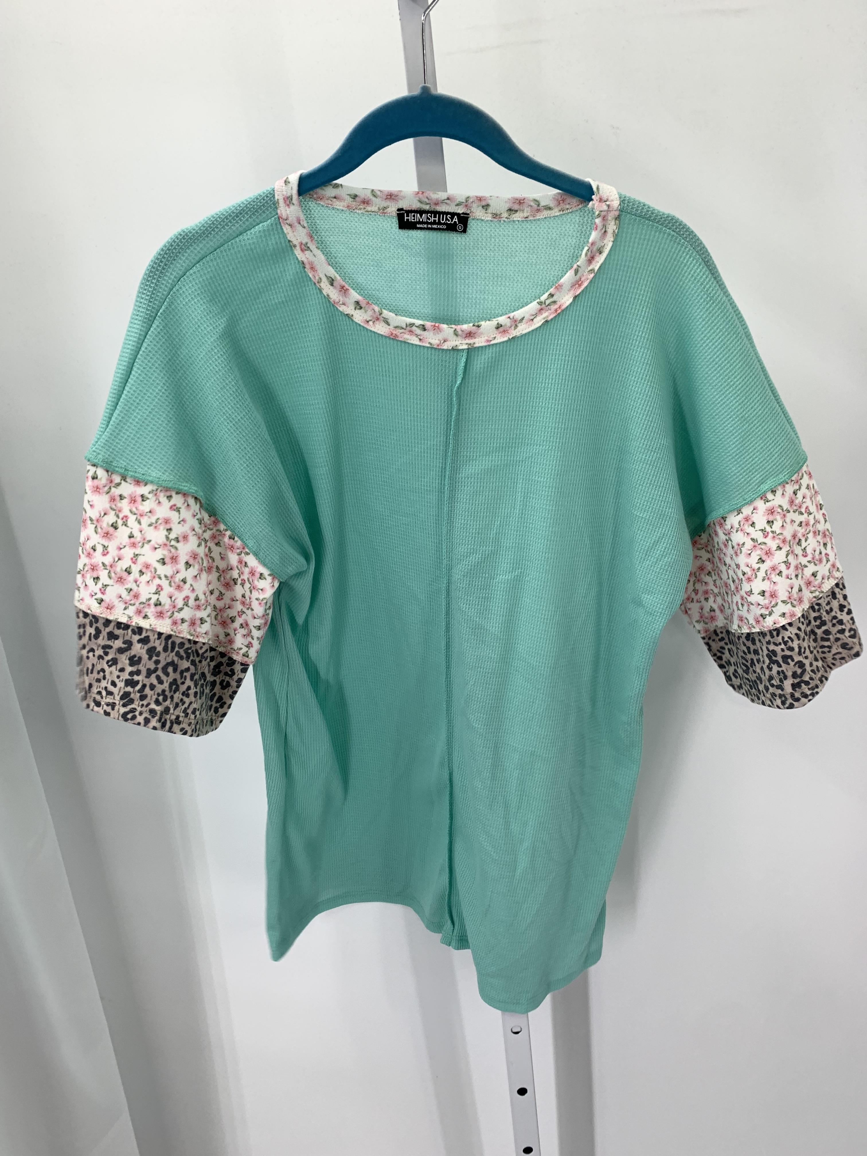 Size Small Misses Short Sleeve Shirt