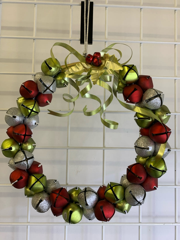 RED/GREEN/SILVER BELLS WREATH.