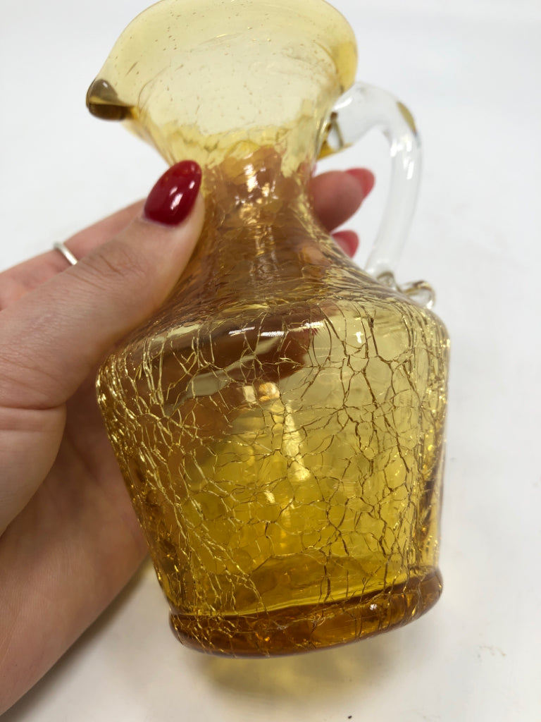 SM YELLOW CRACKLE GLASS PITCHER.