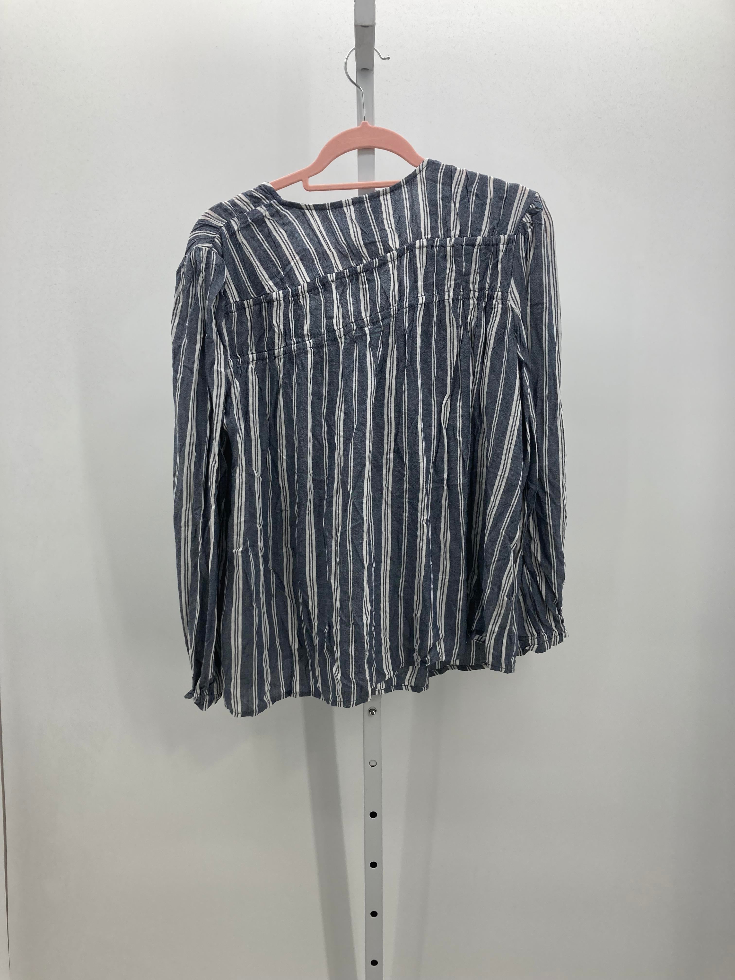 Old Navy Size Large Misses Long Sleeve Shirt