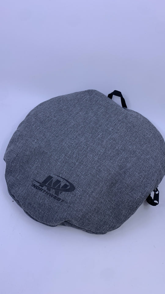 NWT GRAY PATRIOTS GYM BAG W/ ZIP UP BAG
