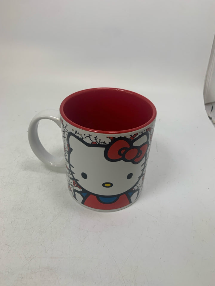 LARGE HELLO KITTY MUG.