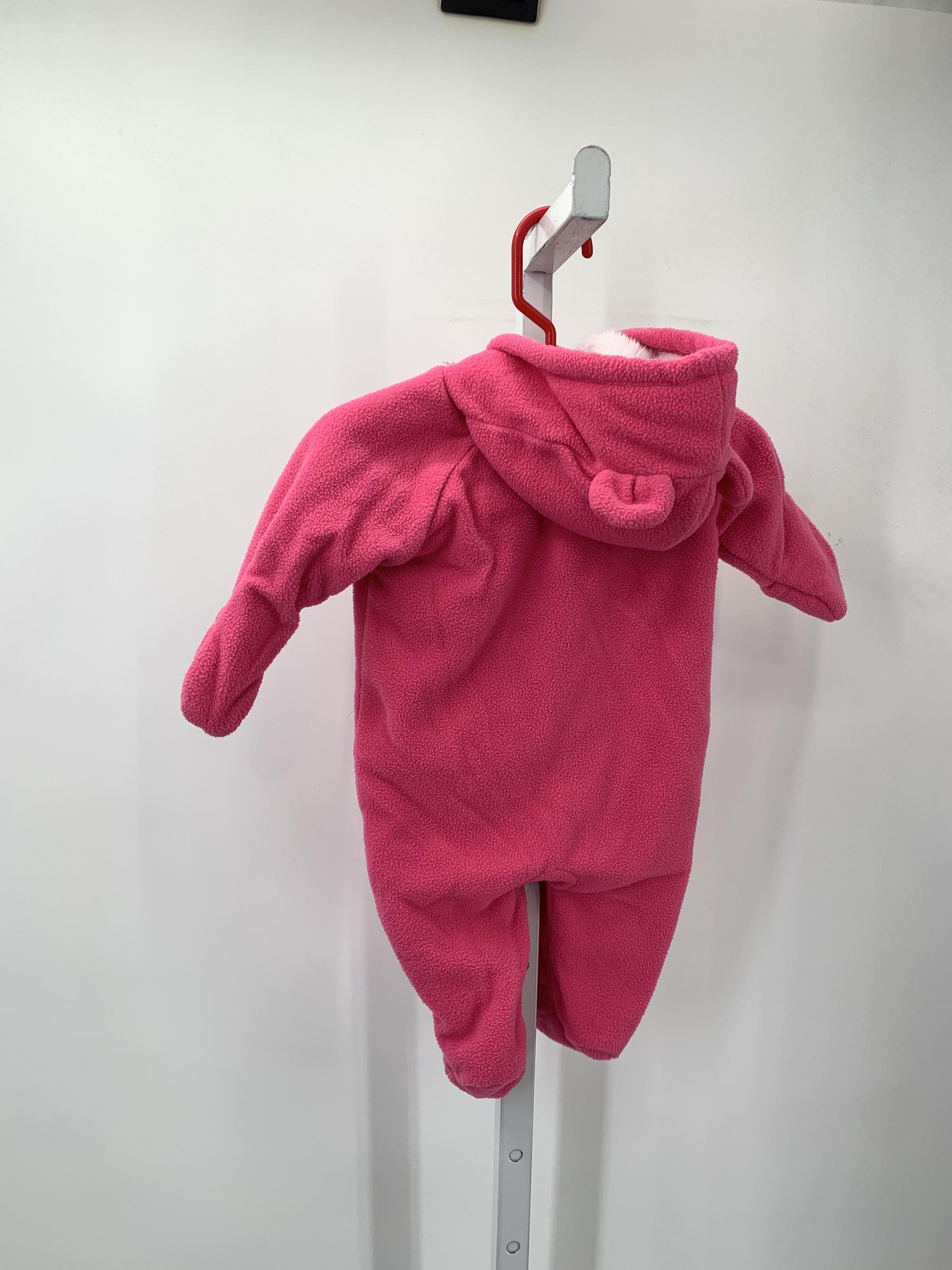 Old Navy Size 0-3 months Girls Snow Suit