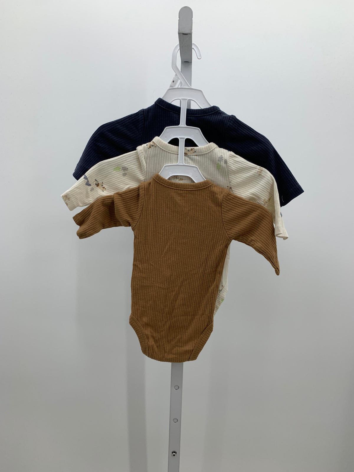 THREE LONG SLV BODY SUITS
